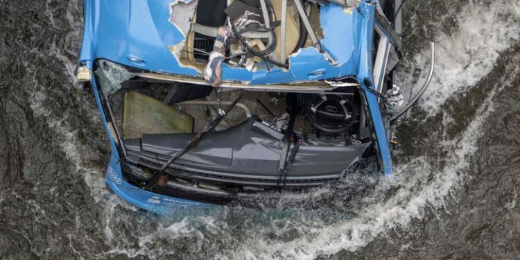 Espagne: un accident de car en Galice fait 7 morts