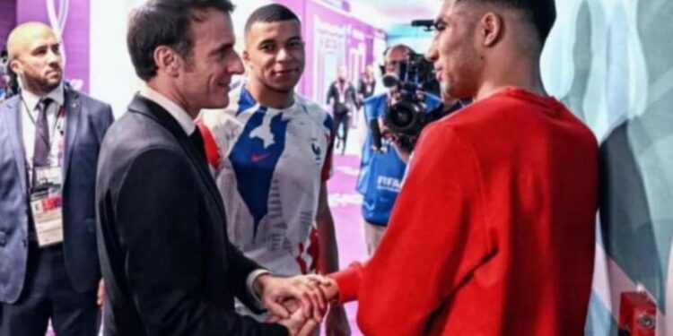 Qatar 2022: impressionné par la prestation des Lions de l’Atlas, Le président Macron félicite Regragui et ses joueurs
