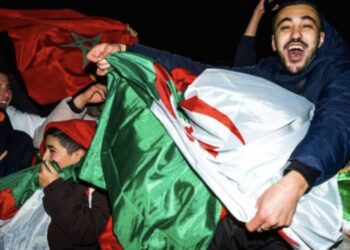 Les autorités Algériens arrêtent des supporters célébrant la victoire des Lions de l’Atlas