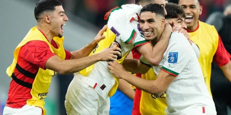 Achraf Hakimi se lache et critique l’entraineur de son équipe le PSG