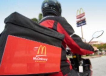 Il commande un burger à “rien” chez McDo, et voici ce qu’il a reçu