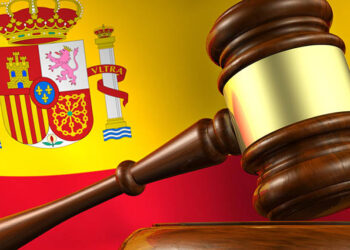 En lune de miel en Espagne, un Marocain se retrouve en garde à vue pour violence contre sa femme