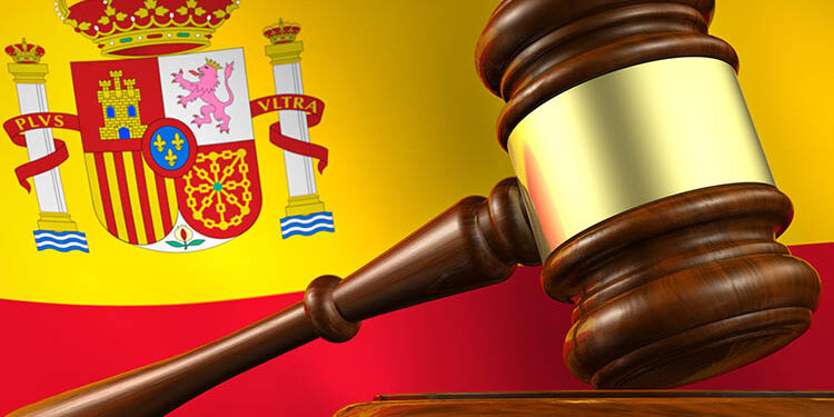 En lune de miel en Espagne, un Marocain se retrouve en garde à vue pour violence contre sa femme