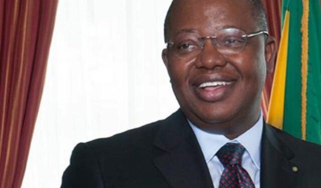 Gabon : décès du chef de la diplomatie en plein Conseil des ministres