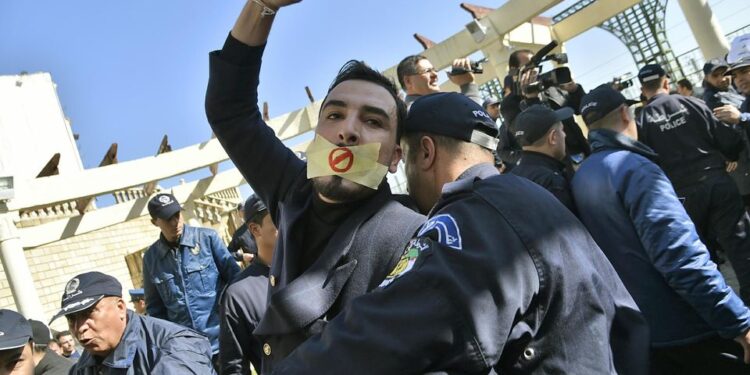 Algérie : bilan déplorable des droits de l’homme 4 ans après le Hirak