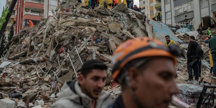 La communauté marocaine en deuil : dix morts dans le séisme en Turquie