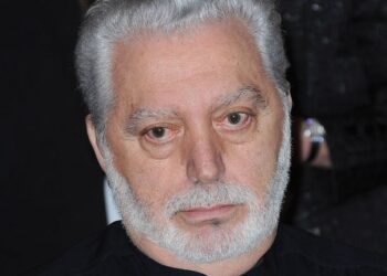 Adieu à un géant de la mode : la vie et le parcours de Paco Rabanne