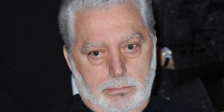 Adieu à un géant de la mode : la vie et le parcours de Paco Rabanne