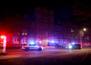 Trois morts dans une fusillade dans un campus aux États-Unis