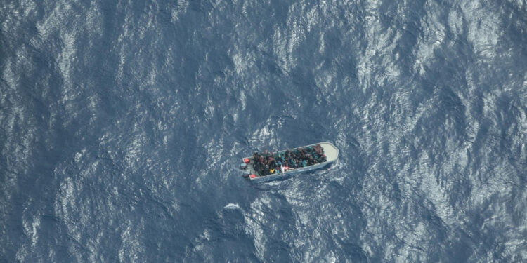 Naufrage en Méditerranée : 34 personnes portées disparues et plusieurs sauvées au large de la Tunisie