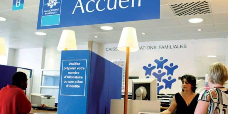 Fraude fiscale : un Marocain accusé d’avoir touché le RSA en France tout en résidant au Maroc