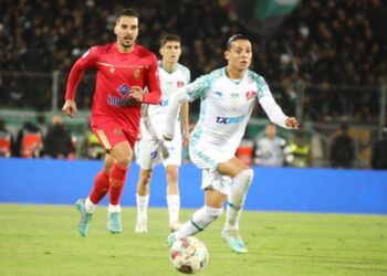 Derby casablancais : le Wydad évite la défaite face au Raja grâce à un penalty à la dernière minute