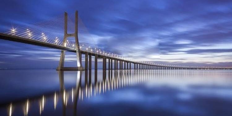 Une nouvelle étape pour la liaison fixe entre l’Europe et l’Afrique : Espagne et Maroc unissent leurs efforts