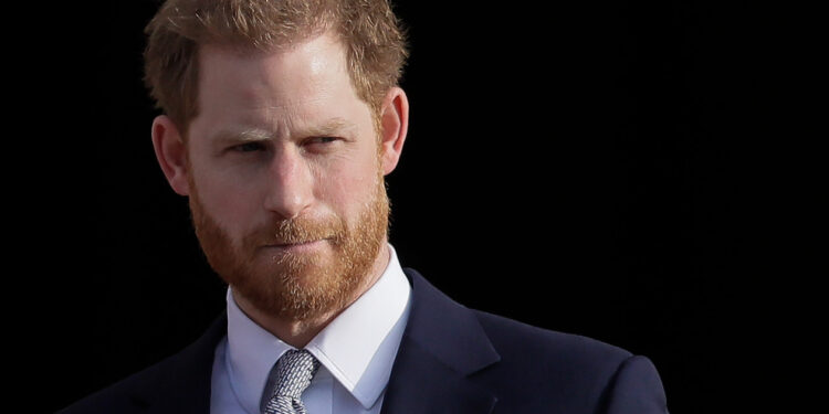 Le prince Harry face à un ‘cauchemar’ lors du couronnement de Charles III sans son épouse Meghan