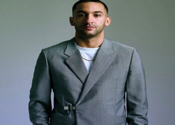 Les Lions de l’Atlas, les nouvelles stars du football mondial : Hakim Ziyech en couverture de Vogue Nl