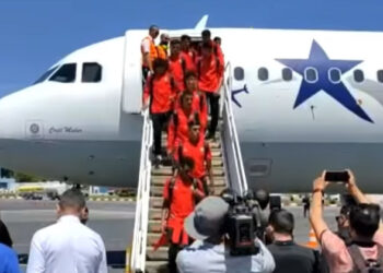 Diplomatie par le sport : la venue de l’équipe nationale U17 du Maroc à la CAN en Algérie ravive l’espoir d’une paix