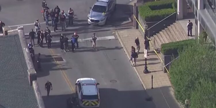 Fusillade dans une banque de Louisville : 5 morts et 6 blessés