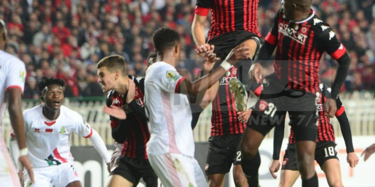 La Coupe de la CAF : L’AS FAR s’incline en quarts malgré une victoire contre l’USMA