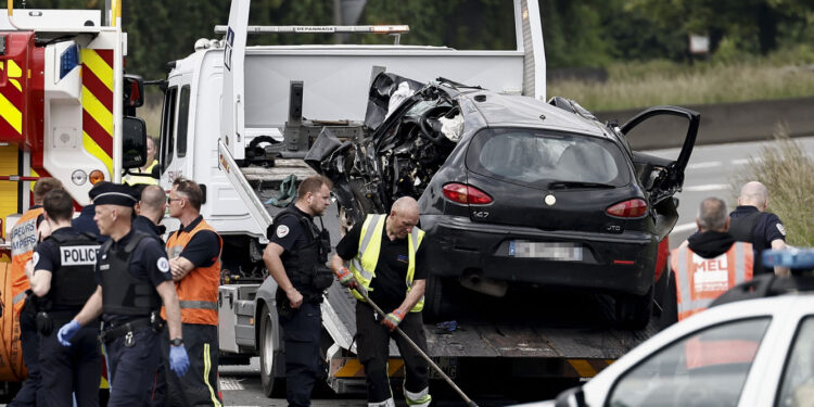 Trois policiers français tués dans une collision frontale: le conducteur impliqué positif à l’alcool et au cannabis