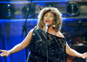 Au revoir, Tina Turner : Le monde pleure la perte de sa Reine du Rock