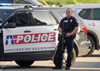 9 morts et plusieurs blessés lors d’une fusillade dans un centre commercial au Texas