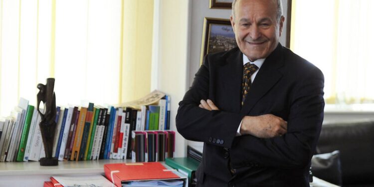 Algérie : Tebboune sanctionne l’homme le plus riche du pays, un exemple flagrant de justice politisée