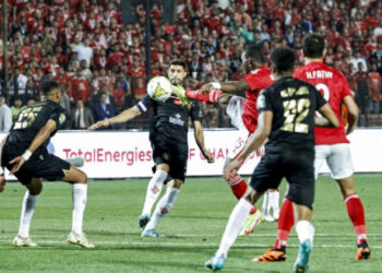 La Ligue des champions africaine: une bataille pour le titre entre deux géants du football africain