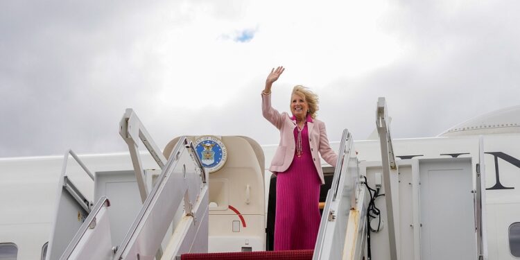 Accueil royal pour Jill Biden, première dame des États-Unis,  lors de sa visite à Marrakech