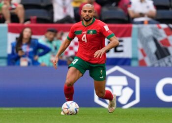 La Fiorentina refuse de céder Sofyan Amrabat à un prix réduit, Al Ahli prêt à passer à l’action