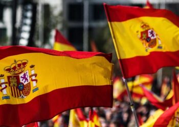 Élections législatives en Espagne : Une lutte serrée pour la majorité