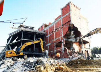 Suspension de 60 projets à Tanger: Une étape cruciale contre la construction illégale