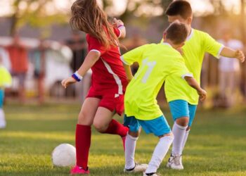 Le football à la croisée des sexes : le futur est-il mixte ?