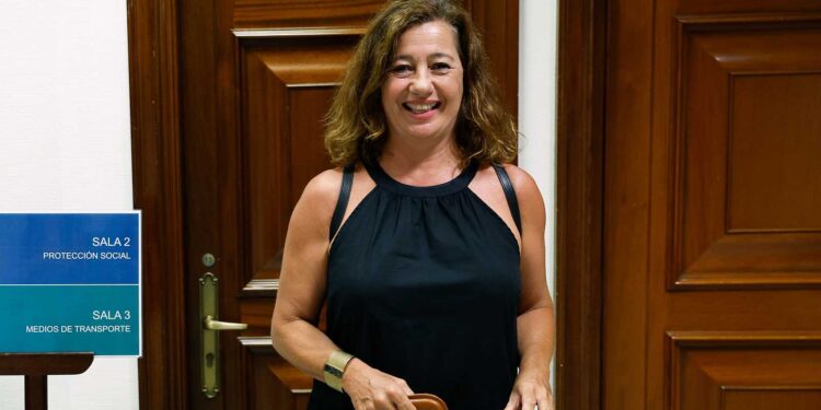 Francina Armengol élue présidente du congrès des députés: Une victoire pour le Parti Socialiste Espagnol
