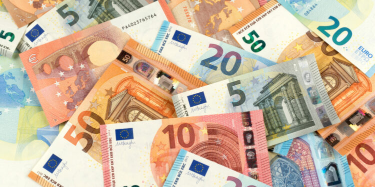 Victime d’une escroquerie de 135.000 euros, une femme témoigne.