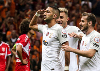 Hakim Ziyech brille pour sa première sortie avec Galatasaray