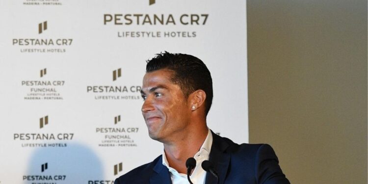 Cristiano Ronaldo : Un champion au grand cœur pour Marrakech.