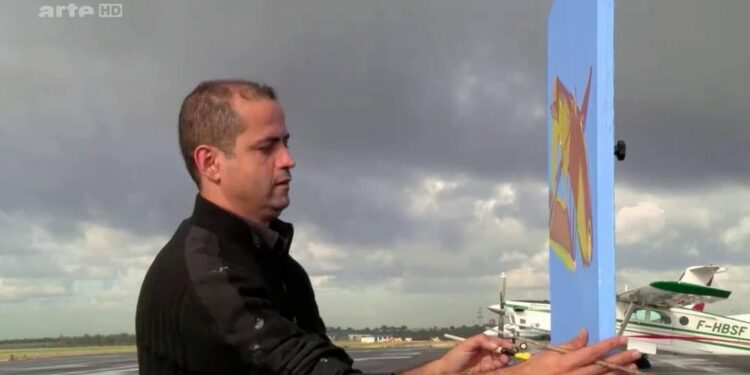 Entre tradition et modernité : Le voyage artistique d’Ahmed Nouaiti.