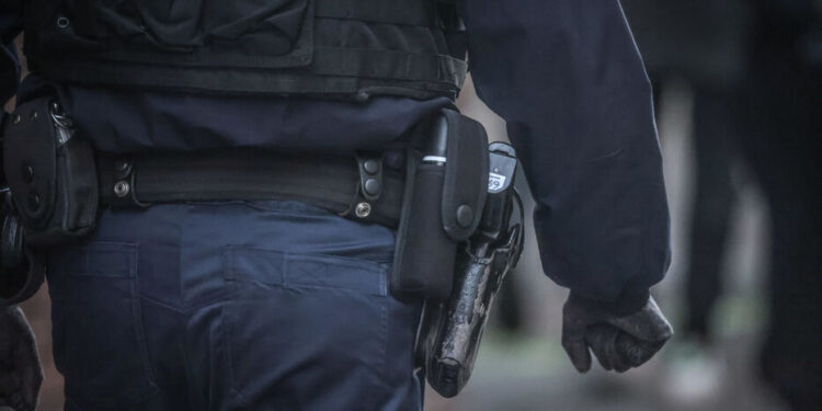 Attaque meurtrière au couteau dans un lycée Français