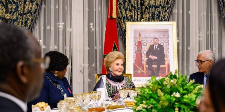 Rabat en Lumière : Le Roi Mohammed VI honore l’Union africaine des aveugles