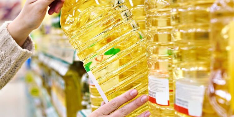 Laâyoune : Deux hommes arrêtés pour trafic d’huiles végétales suspectes.