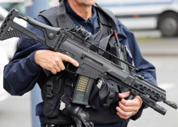 Urgence à Paris : la police française ouvre le feu sur une femme