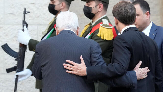 Au proche-orient, Macron face à ses contradictions !