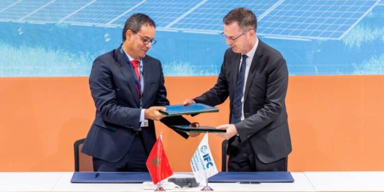 IFC et OCP : Partenariat vert pour une révolution solaire en Afrique