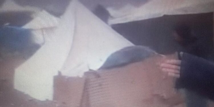 Abris et chapiteaux d’urgence: Le don empoisonné accordé aux sinistrés du seisme d’Al Haouz