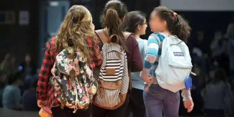 Conflit de valeurs : Éducation sexuelle dans les écoles françaises au Maroc