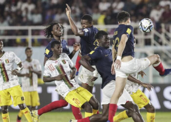 Coupe du Monde U17: Les Bleuets renversent le Mali en demi-finale et visent le titre mondial