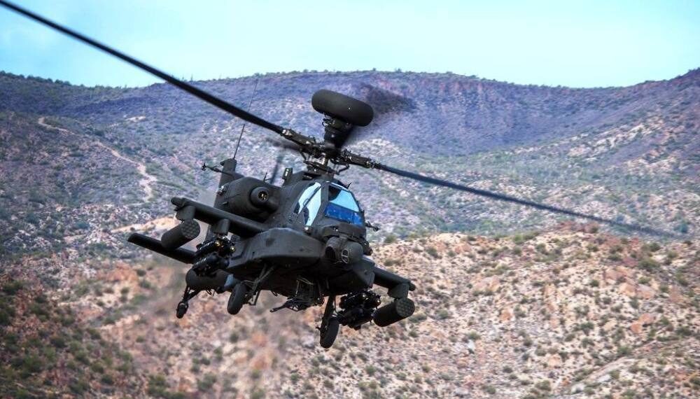 Le Maroc modernise sa flotte aérienne avec des hélicoptères Apache de Boeing