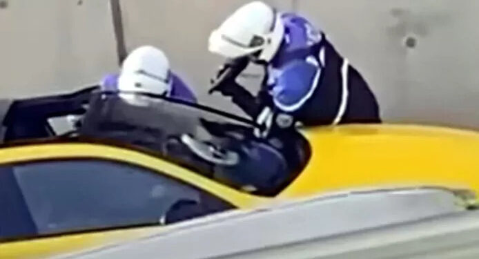 France: le policier auteur du tir mortel de Nahel remis en liberté