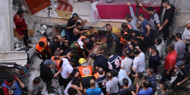 Gaza: Carnage à l’école de Fakhoura, des Centaines d’innocents tués par les Israéliens.