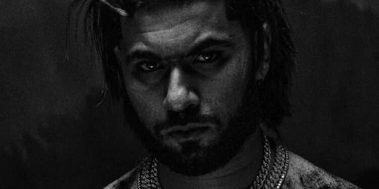 ElGrandeToto lance son nouvel album « 27 » avec un concert émouvant à Casablanca